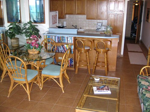 Kaleialoha room in Maui condo