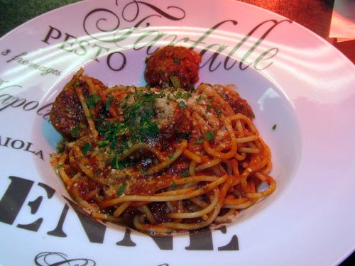 Matteos Osteria Wailea Maui spaghetti meatballs