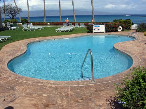 Pool at Napili Maui condos