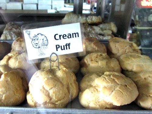 Komoda Bakery Cream Puffs