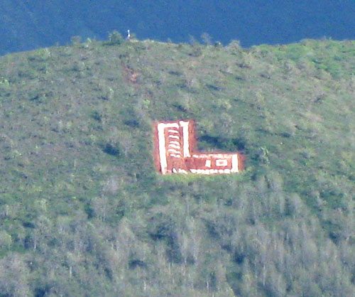 L on hill above Lahaina