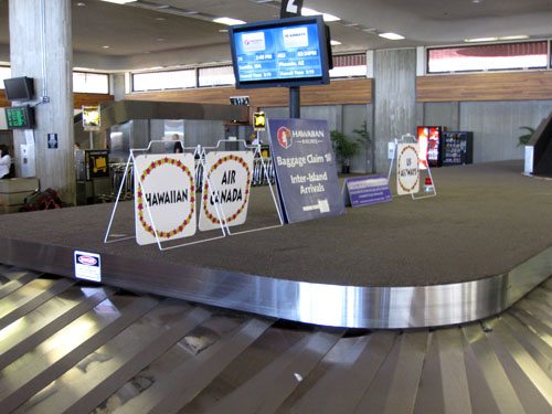 ogg airport location ogg airport location