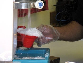 Ululani's shaved ice Maui machine