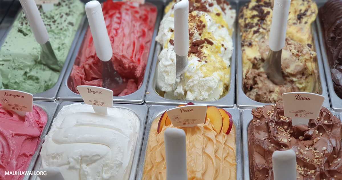 Yogurtland Maui Ice Cream Restaurant in Kaʻanapali, Maui