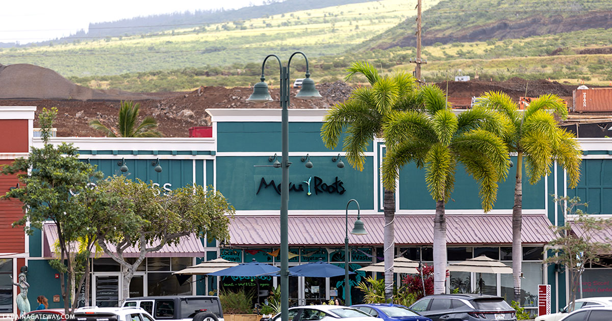 Lahaina Gateway West Maui Restaurants, Shopping, and Services